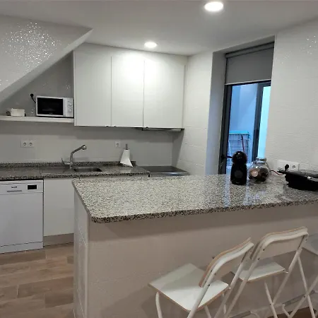 Ares Do Mar - 4 Beds And Car Parking Διαμέρισμα