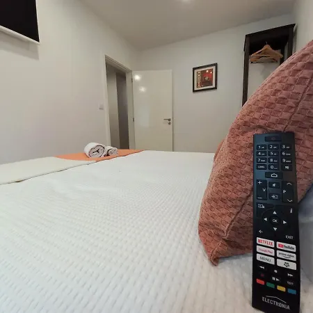 Ares Do Mar - 4 Beds And Car Parking Apartament Matosinhos (Porto)