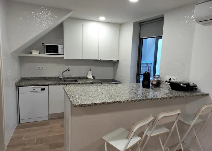 Ares Do Mar - 4 Beds And Car Parking Apartment